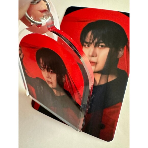 JONGHO Ateez In Your Fantasy Keychain Bias Concert Charm kpop ATINY - Picture 2 of 2
